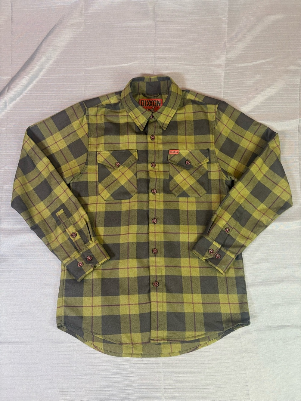 Dixxon Flannel Co. 12 Gauge Plaid Button-Up Flannel Shirt Mens Small Olive Green